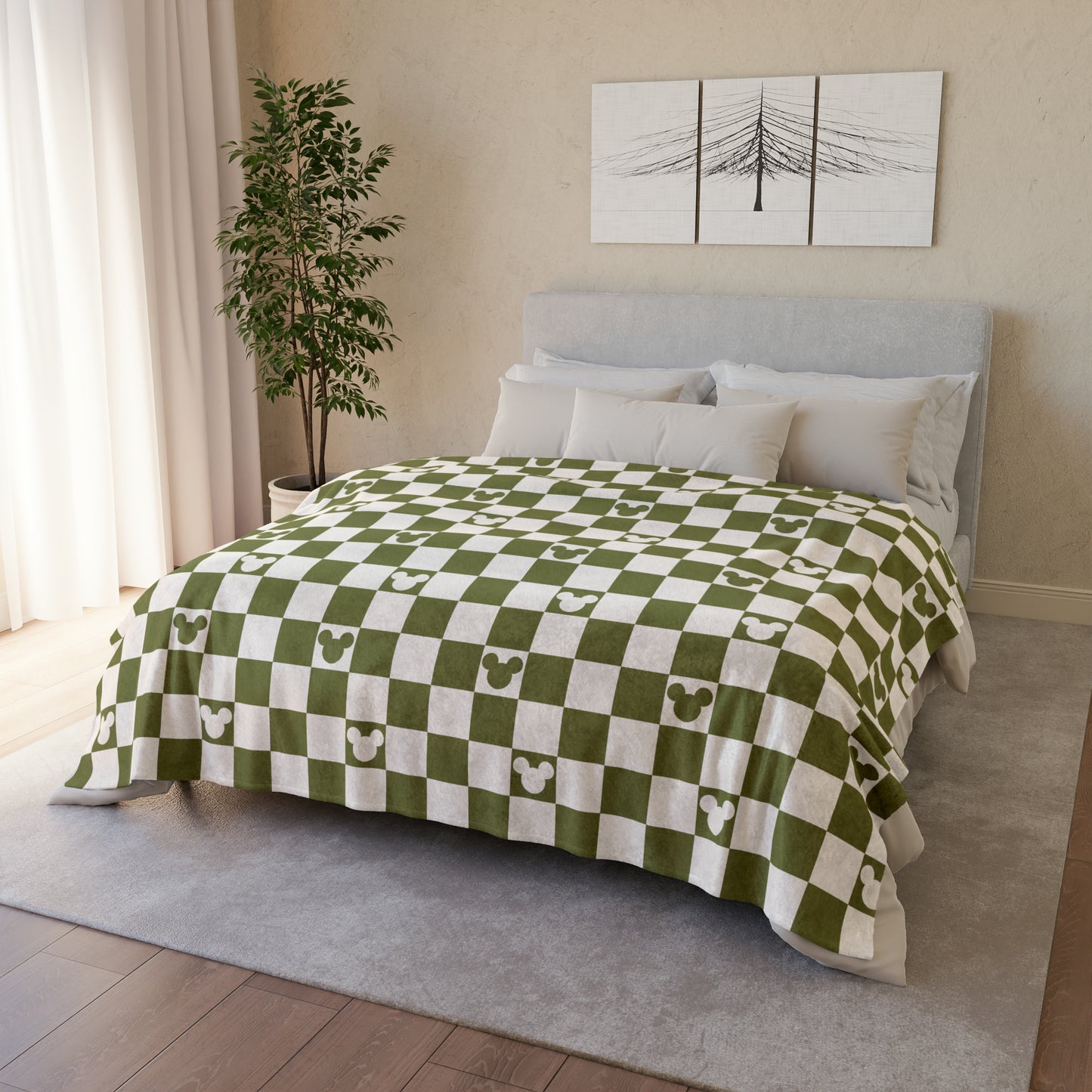 Oh Mickey (green) Plush Blanket